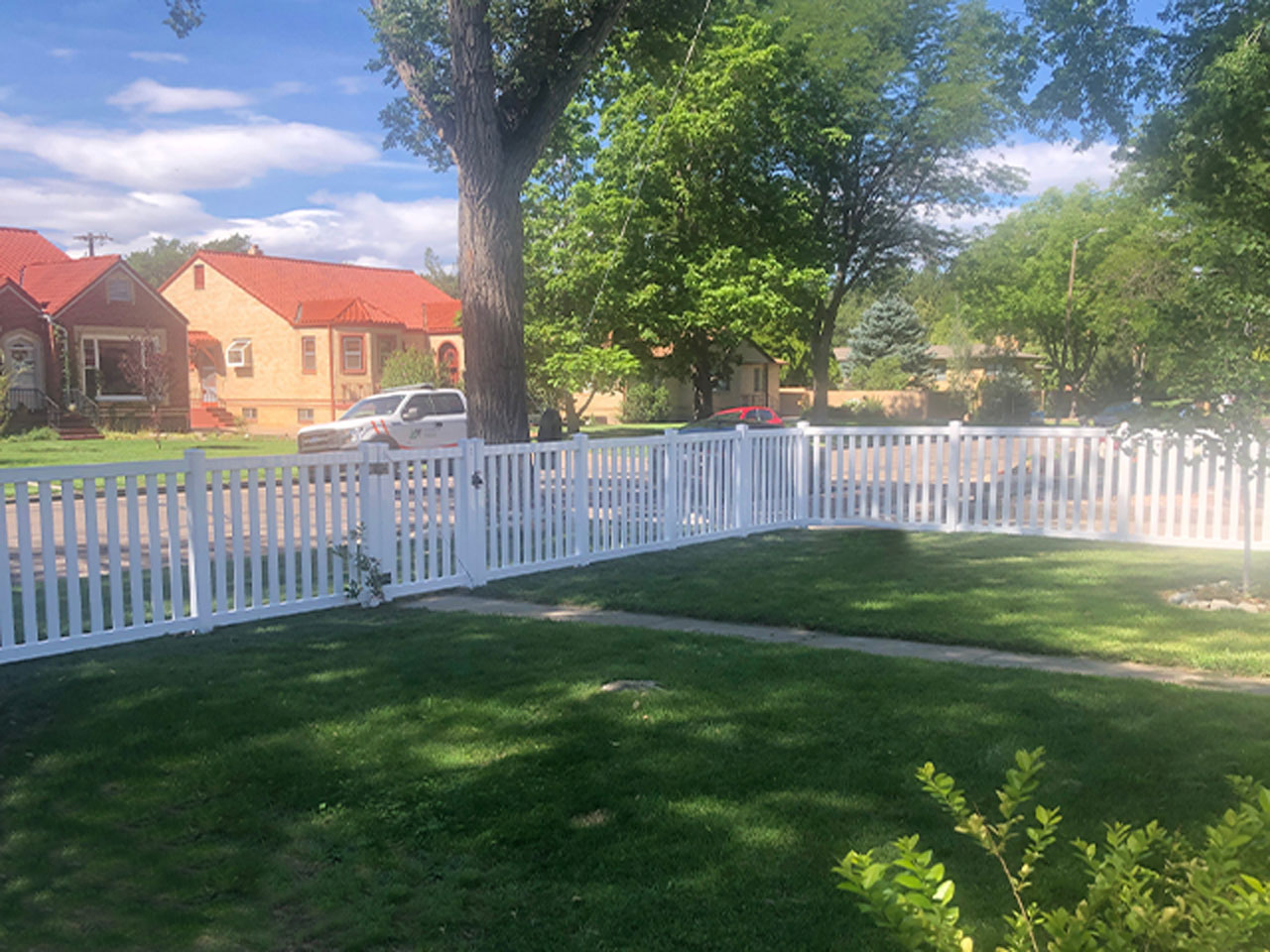 White vinyl closed picket fencing